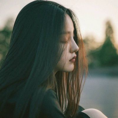 32组清新双人闺蜜头像 一人一张高清图分享