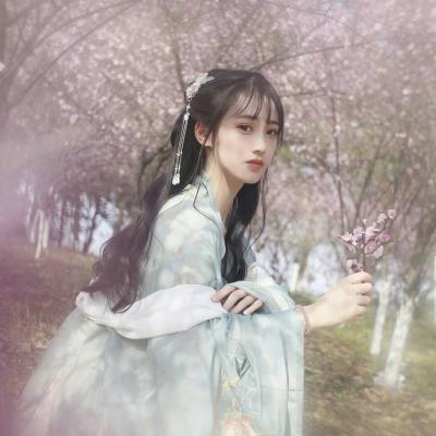 26张氛围感拉满！古风淡雅诗意女生头像合集