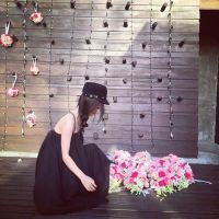 女生手捧花清新头像合集 共18张