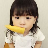 30张超萌小女孩吃东西头像 软乎乎的女生萌娃头像合集