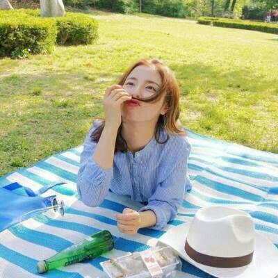 36张甜美清新青春女生头像 高清无水印合集