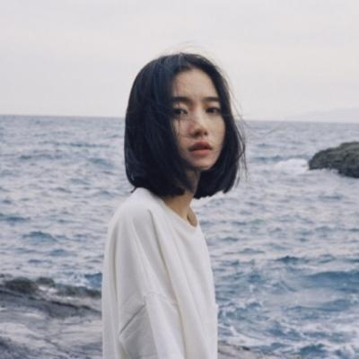 18张高清小清新短发女生头像合集