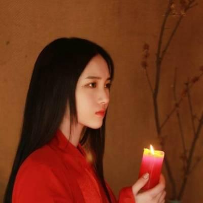 12张高清古风伤感女生头像 适合当微信头像用