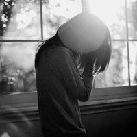 70张非主流女生伤感头像合集 带字不带字都有