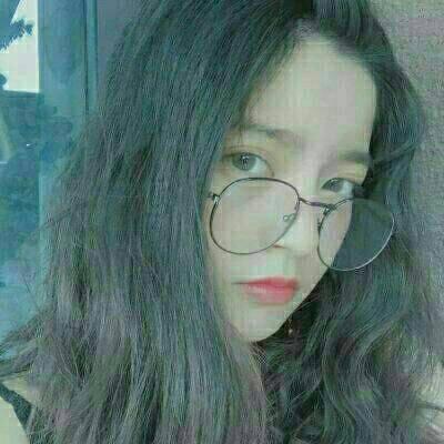 6张好看的戴眼镜女生QQ头像合集