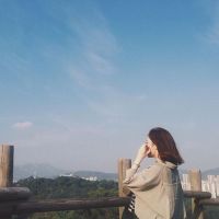 QQ个性女生背影头像合集 共15张