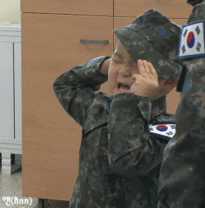 宋民国表情包合集来啦，每一张都软萌到心化