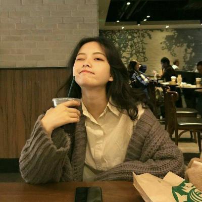 女生简约个性头像合集！12张高清少女头像图分享