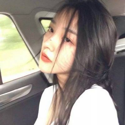 换上这些酷飒女生头像，出门走路都带风