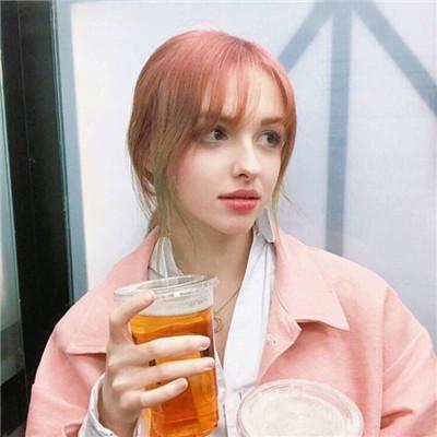 15张高清好看的欧美女生微信头像合集