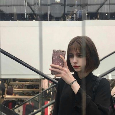 31张高清好看的欧美女生微信头像合集