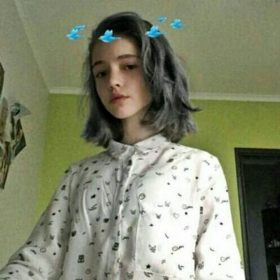 24张高清欧美酷飒女生头像 氛围感拉满