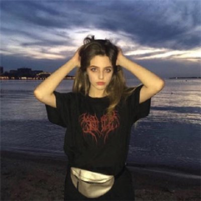 16张高清个性欧美女生头像 适合当微博头像用