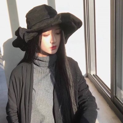 34张清新淡雅伤感风女生意境头像 高清可用