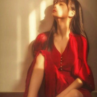 微信红色系女生头像合集 15张高清意境款来啦