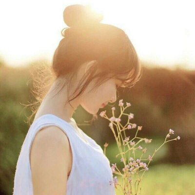 22张高清小清新女头像合集 好看又治愈的女生头像精选