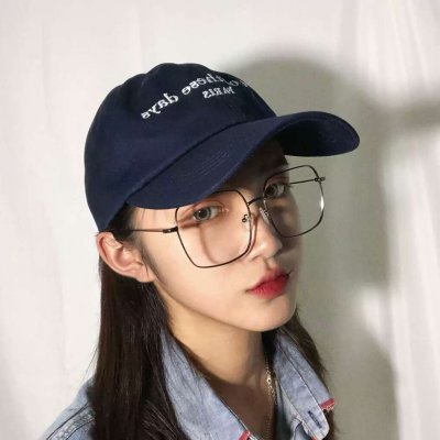 16张高清戴帽女生头像 氛围感拉满的唯美头像合集