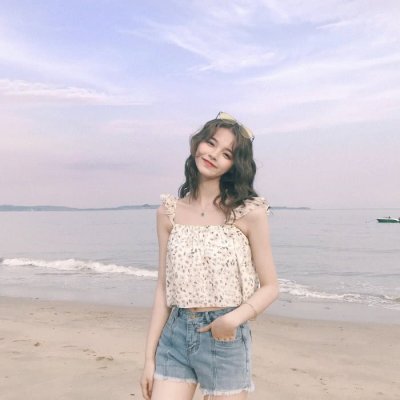 22张高清气质真人美女头像合集
