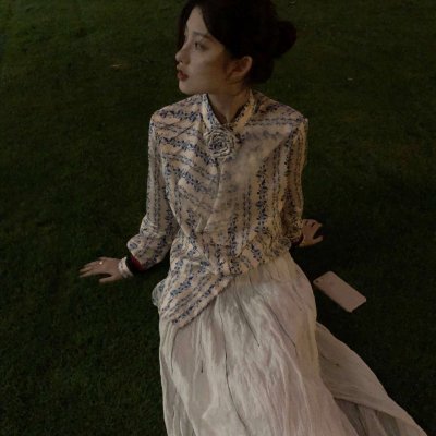 30张高清暗黑系女生个性头像 氛围感拉满