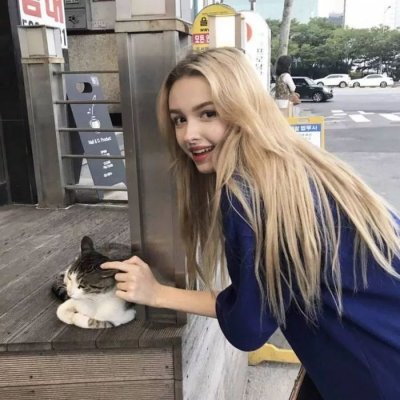 20张高清有范的欧美女生个性头像 快来挑