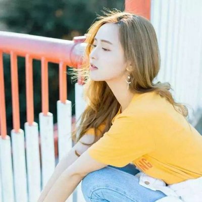 18张高清长发清纯女生头像 氛围感拉满的唯美头像合集