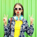 23张高清氛围感欧美女生头像 气质感直接拉满