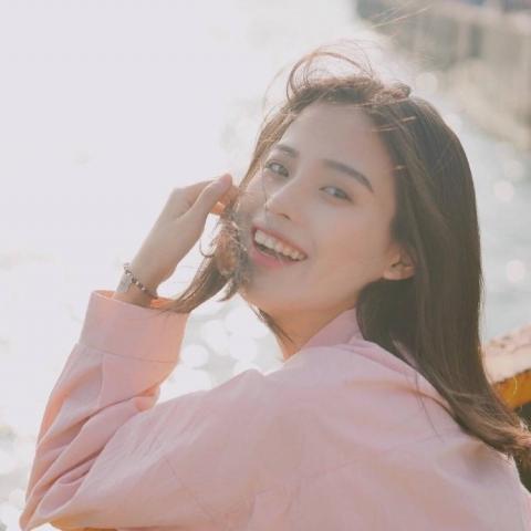 24张高清清纯甜美阳光女生头像来了
