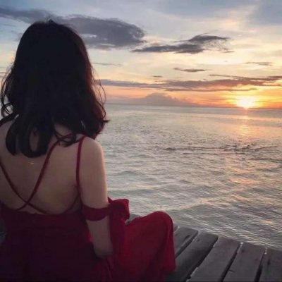 微信红色系女生头像合集 15张高清意境款来啦