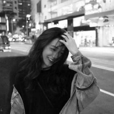 18张简约大方黑白女生微信头像 高清耐看款