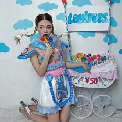 21张霸气欧美范非主流女生QQ头像 高清合集