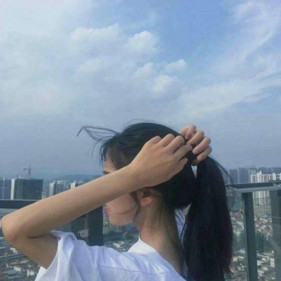 18张高清霸气忧郁女生头像合集