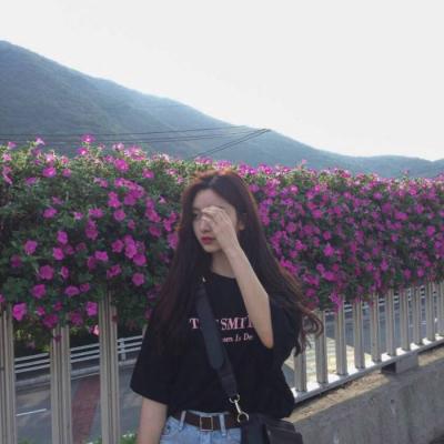 23张气质感拉满的女生唯美微信头像