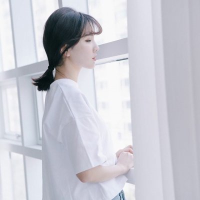 36张高清白色系女生头像 氛围感拉满的唯美头像合集