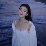 12张高清唯美女生头像 每一张都让人一眼心动