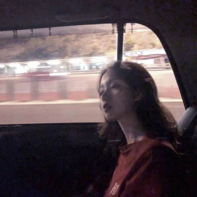 7张高清意境感拉满的女生伤感绝望头像合集