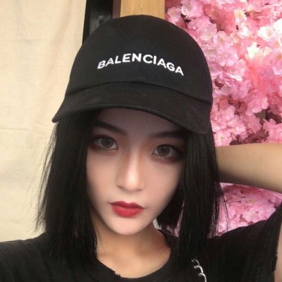 15张高清好看的帽子控女生头像合集