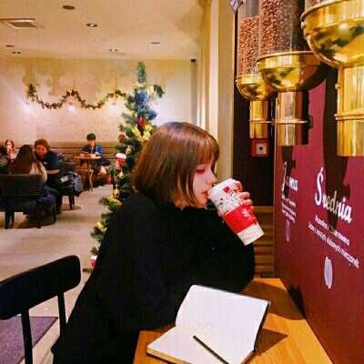 36张无水印高清短发女生头像合集