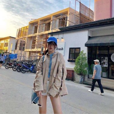 36张高清潮流女生街拍头像 时尚感拉满的美女头像合集