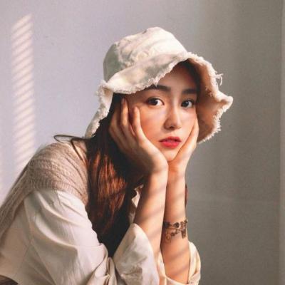 20张超绝真人少女头像！高清又唯美，看完直接心动