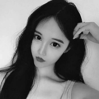 女生黑白微信头像合集 20张高清时尚款