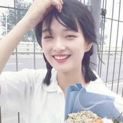 34张高清清纯学院风女生QQ头像合集