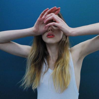 21张高清英伦风气质女生头像合集