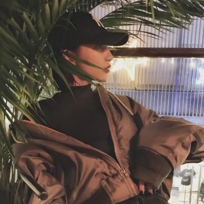 20张超拽霸气女生头像 高清好看的气场女神头像合集