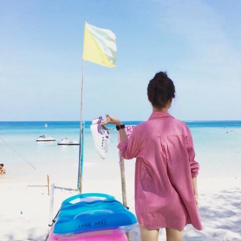 20张高清时尚女生背影QQ头像 氛围感拉满
