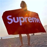 潮流女生supreme头像合集 6张个性风格头像素材