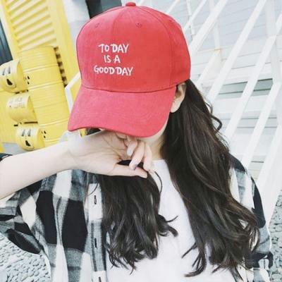 29张高清时尚帽子女头像 女生头像合集来啦