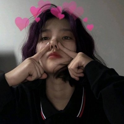 12张高清好看的90后美女生活照头像合集