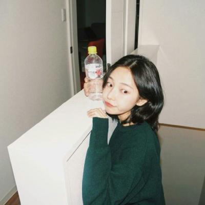 小清新文艺女生头像 24张高清好看的文艺清新头像合集