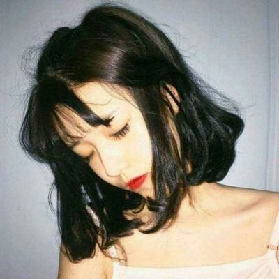 25张高清伤感颓废女生头像 原宿风堕落感拉满
