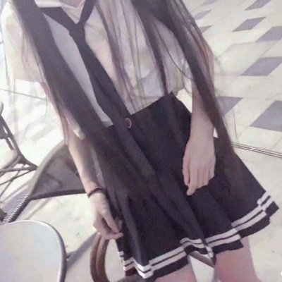 36张高清女生学生制服领带头像 主打身体部位视角